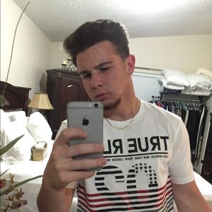 Meet your Posher, Brandon